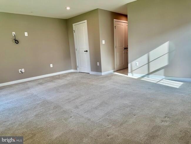 Foto del edificio - 149 Lawndale Dr