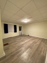 Building Photo - 2718 Cobden St