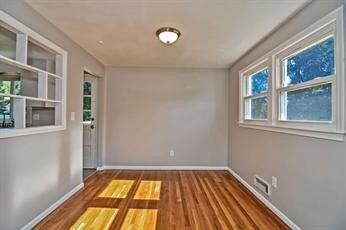 Foto del edificio - 16 Kiley Dr