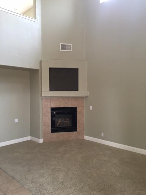 Building Photo - 738 Chandon Dr