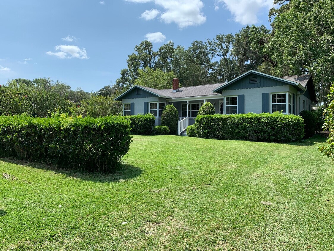 1144 NE 10th St, Ocala, FL 34470 House Rental in Ocala, FL