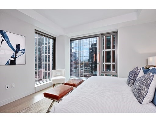 Building Photo - 135 Seaport Blvd