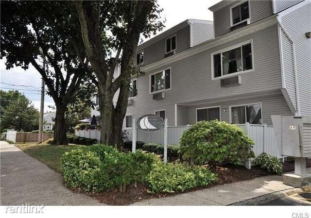 1 Br 1 Bath Condo Harbor Point Black Rock Condo For Rent In Bridgeport Ct Apartments Com