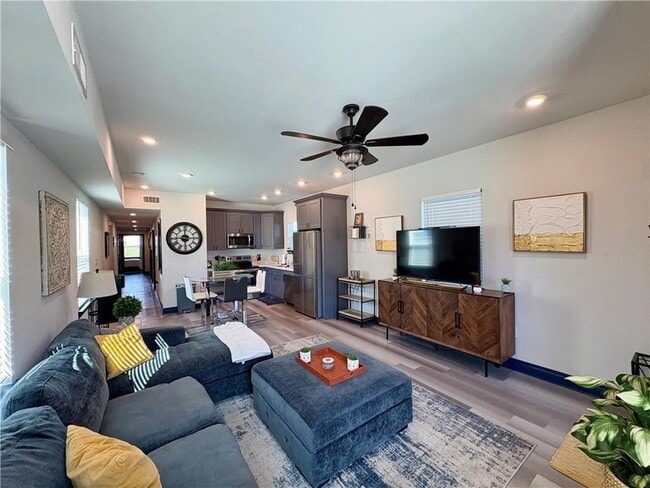 Foto del edificio - 431 Leboeuf St