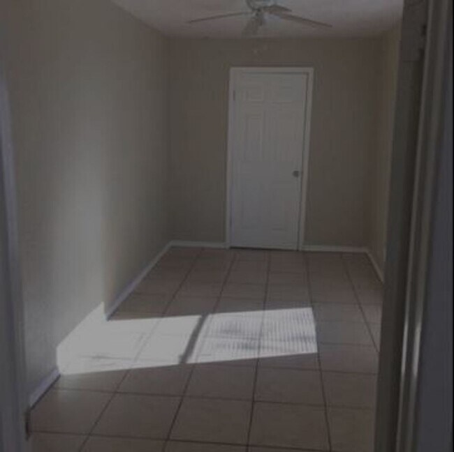 838 Nevada St Unit 1, San Antonio, TX 78203 Room for Rent in San