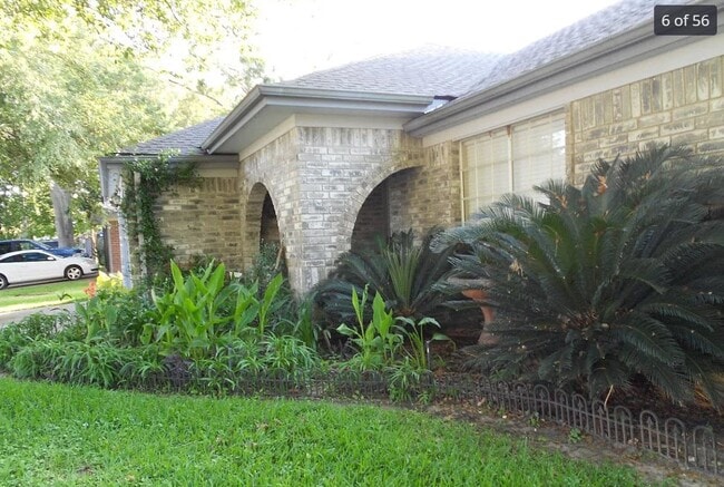 Building Photo - 7223 Yardley Dr