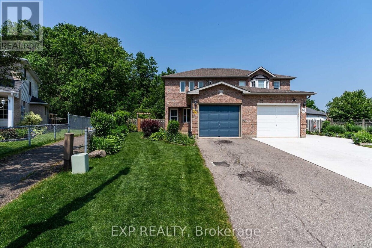 Photo principale - 70 Jefferson Ct W