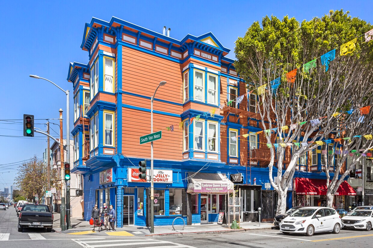 Primary Photo - 3182 24th St