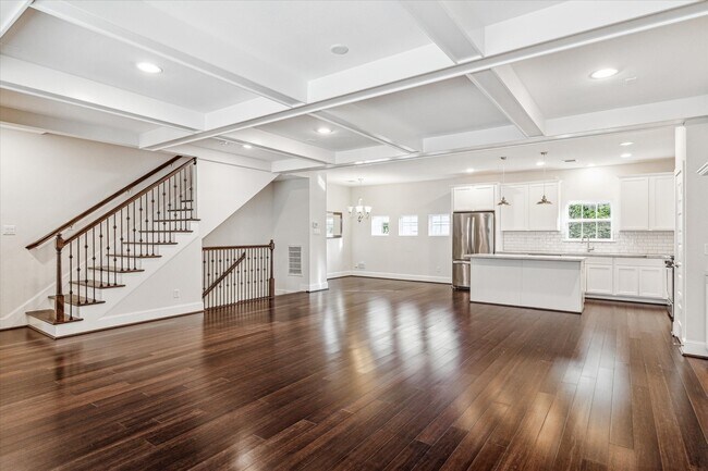 Foto del edificio - 4612 Chartres St