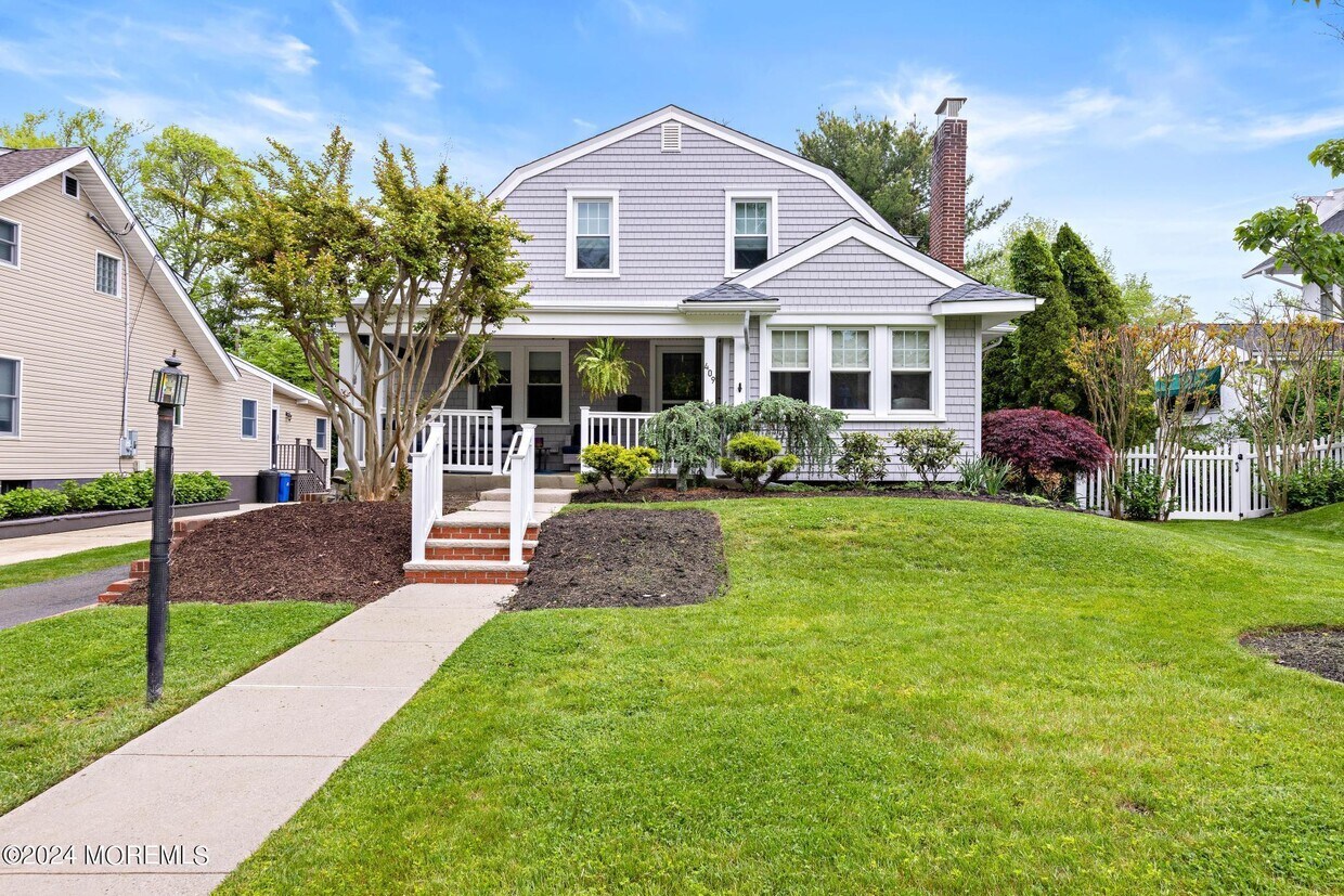 Primary Photo - 409 Grassmere Avenue