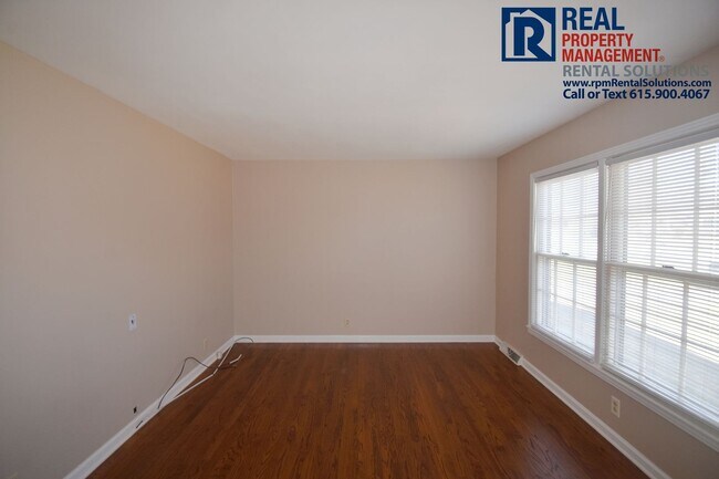 Foto del edificio - Charming 3bd ranch style home in Murfreesboro with large backyard!