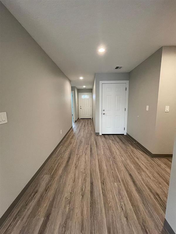 Building Photo - brand new duplex for rent - available for ...