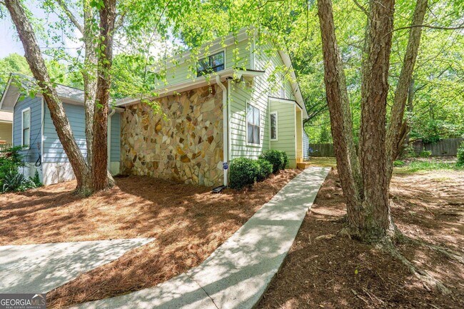 Building Photo - 933 Ohara Dr