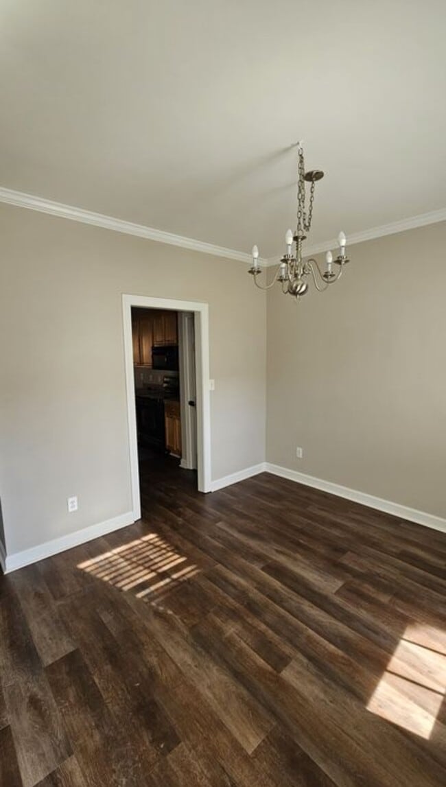 Building Photo - 412 Morning Star Dr