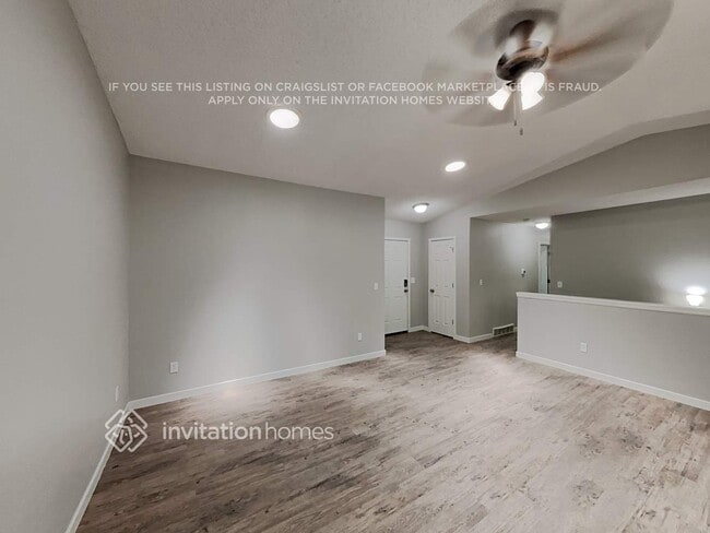 Foto del edificio - 5718 W 17th St