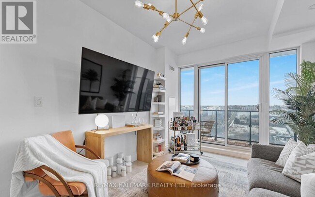 Photo du bâtiment - 9608-19608 Yonge St