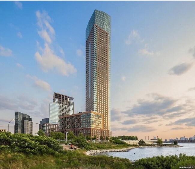 Foto del edificio - 5627 2nd St