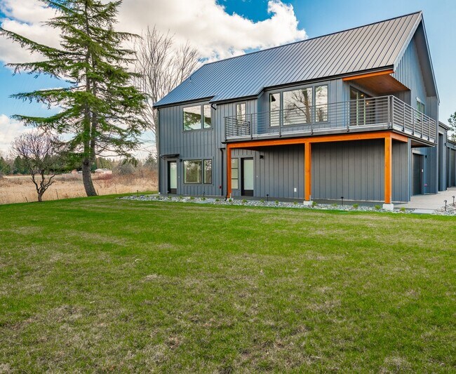 Foto del edificio - 8638 Harborview Rd