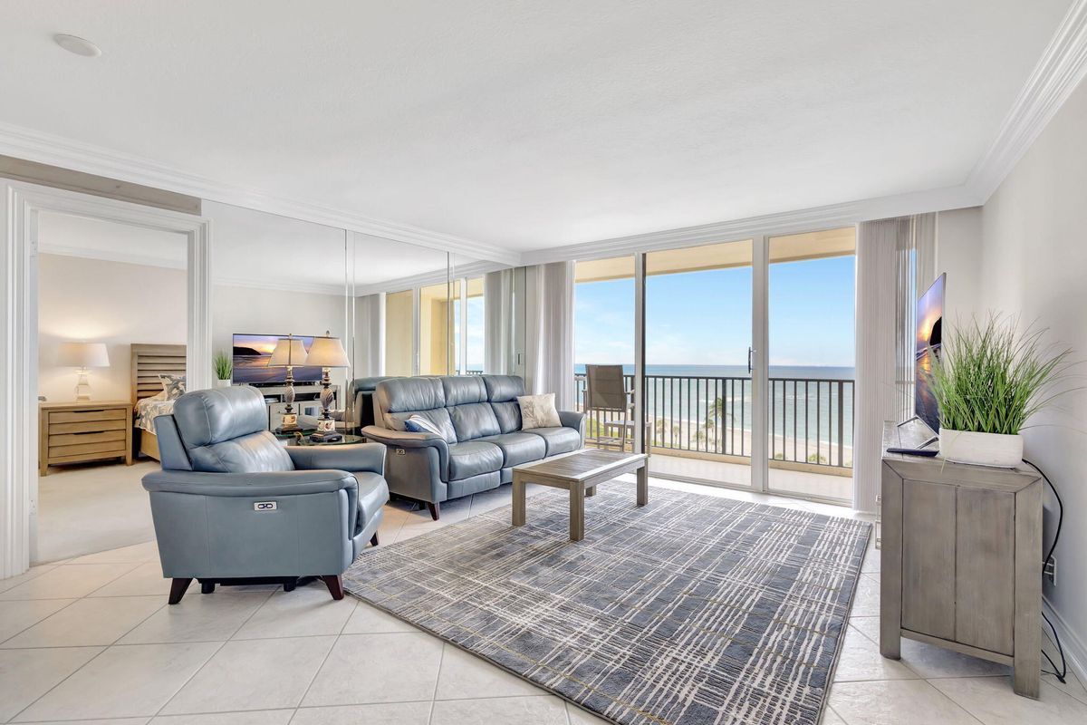 Foto del edificio - 300 Ocean Trail Way