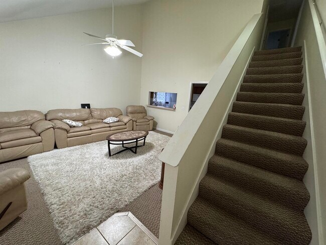 Foto del edificio - 2758 Westbrook Ct