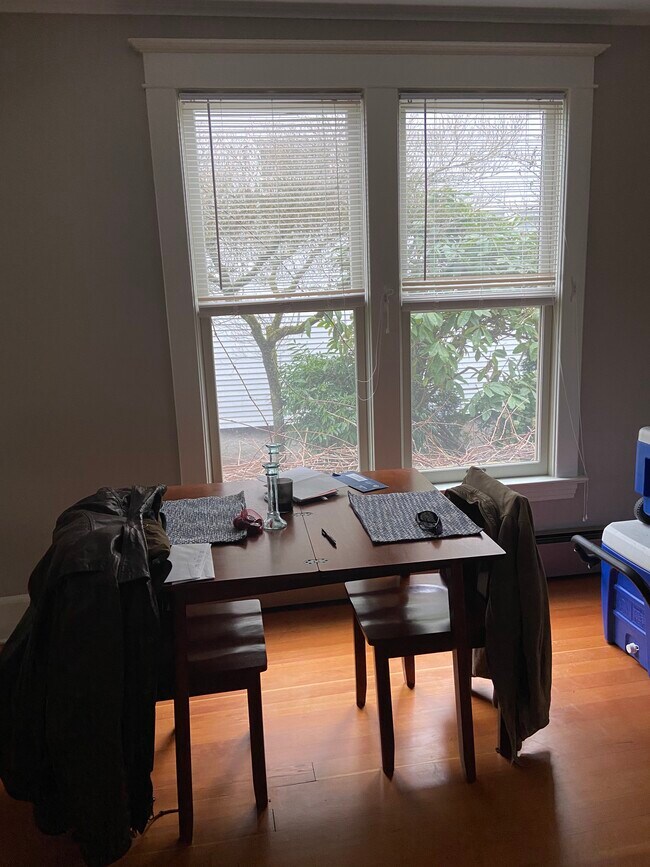 1710 Colby Ave Unit A, Everett, WA 98201 Apartments in Everett, WA