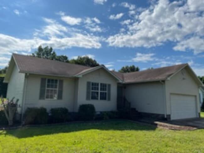 Foto del edificio - Charming 3 BD 2 BA Home!