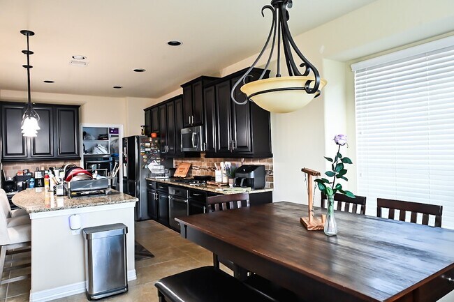 Foto del edificio - 13514 Mooring Pointe Dr