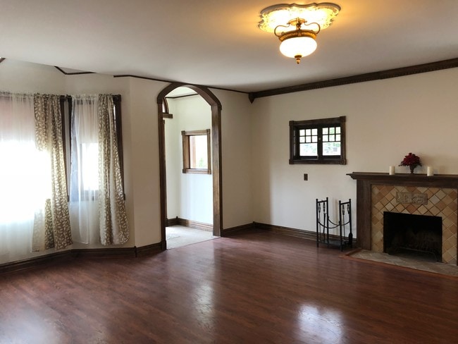 Building Photo - 263 W Highland Ave