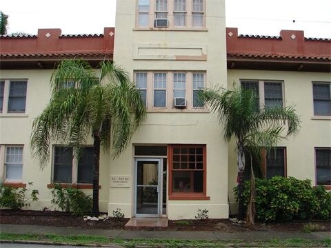 Building Photo - El Patio Apartments Badenton