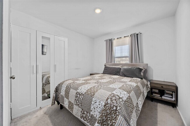 Foto del edificio - 3331 Aspen Stream Dr