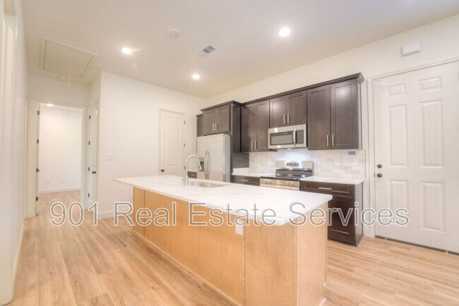 Foto del edificio - 1010 North Pkwy