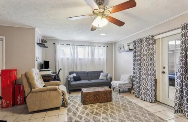 Foto del edificio - 2141 Florida Ave