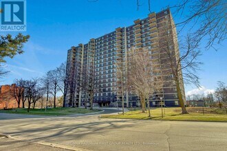 Building Photo - 966 Inverhouse Dr
