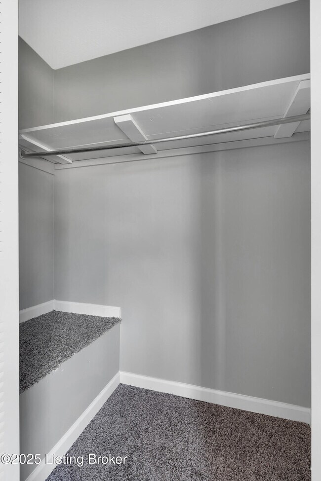 Building Photo - 11728 Tazwell Dr