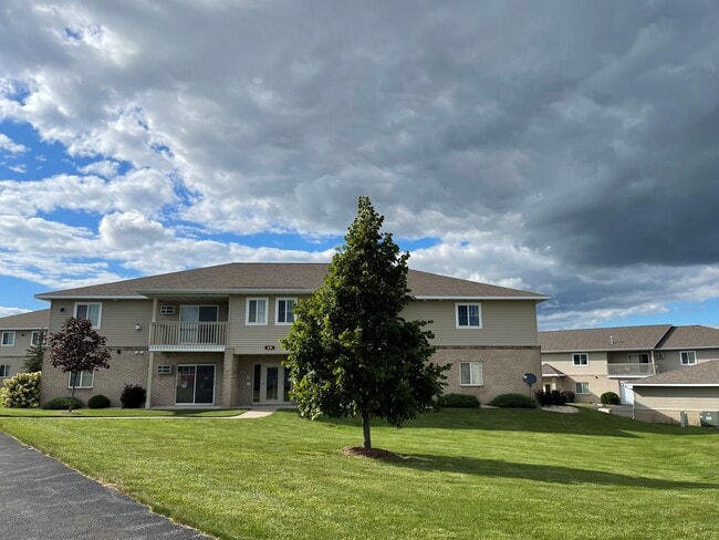 Building Photo - Tarragon Park Apartments