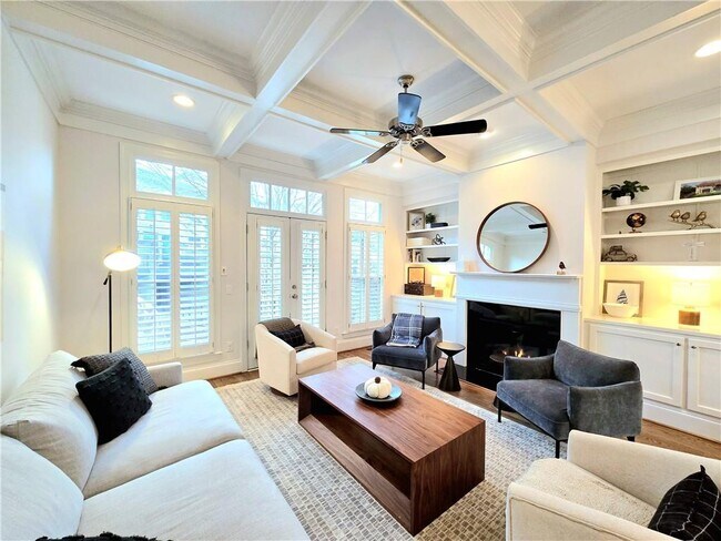 Foto del edificio - 53 Honour Ave NW