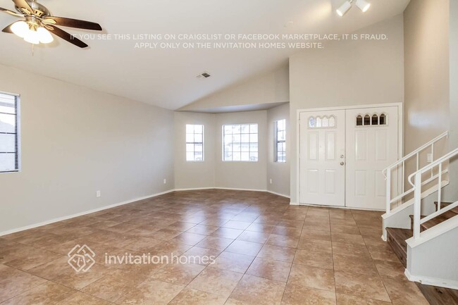 Building Photo - 1502 E Rosemonte Dr
