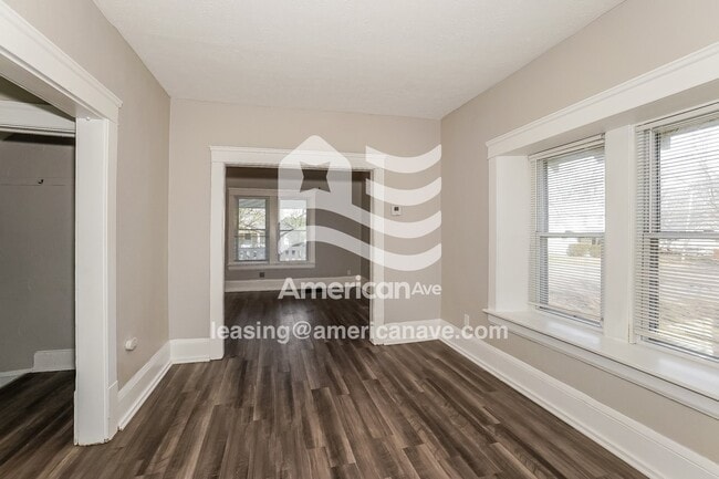 Building Photo - 1069 Herberich Ave