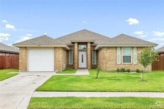 Building Photo - 4208 Sabine Ave