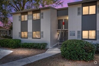 Building Photo - 1727 NE 36th Ave