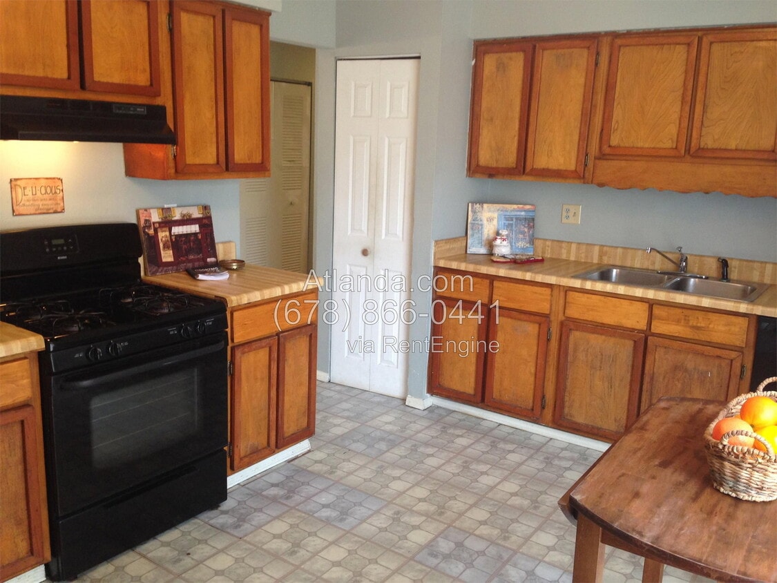 Building Photo - 849 Hemingway Ct