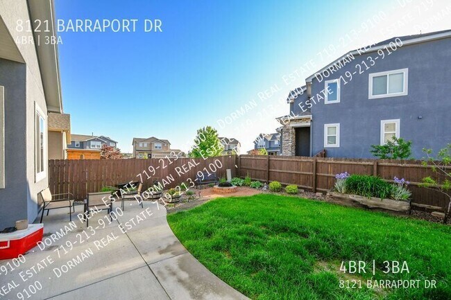 Foto del edificio - 8121 Barraport Dr