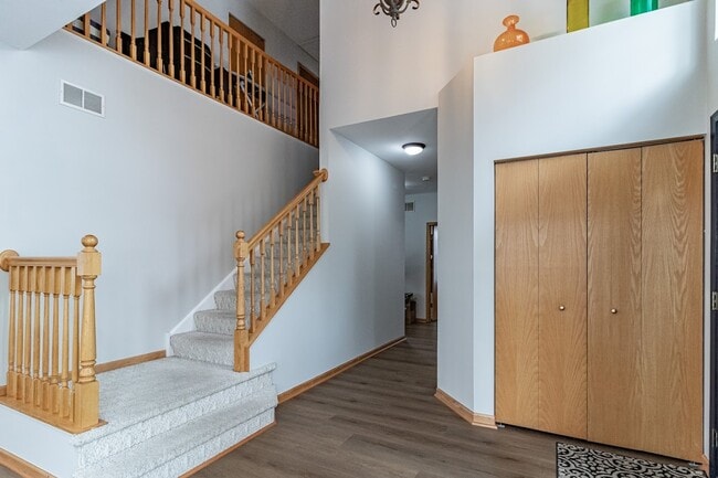 Building Photo - 276 Pembrook Ln