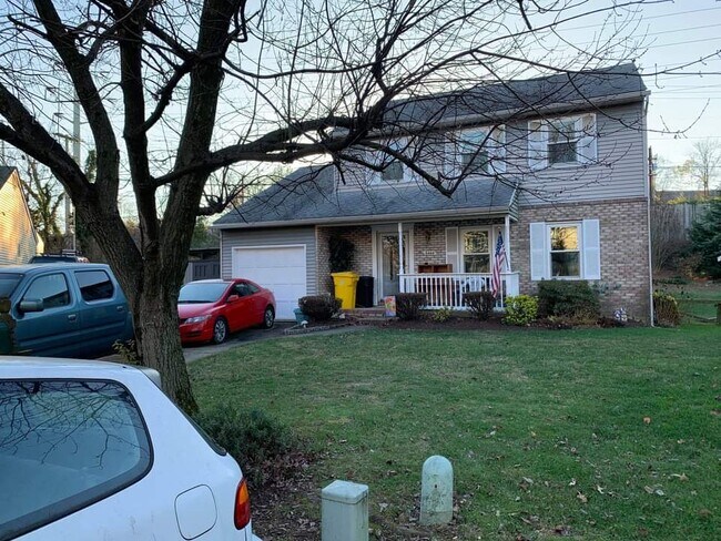 Building Photo - 6444 Trussel Oak Ct