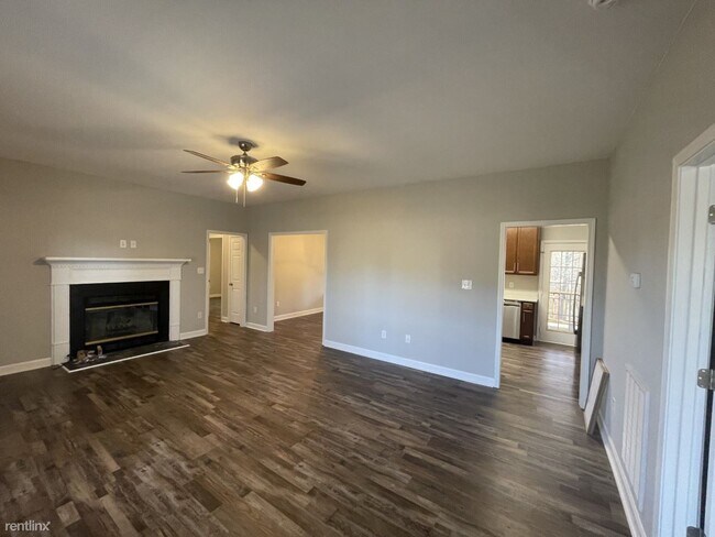 Building Photo - 3 br, 2 bath House - 521 Southmont St