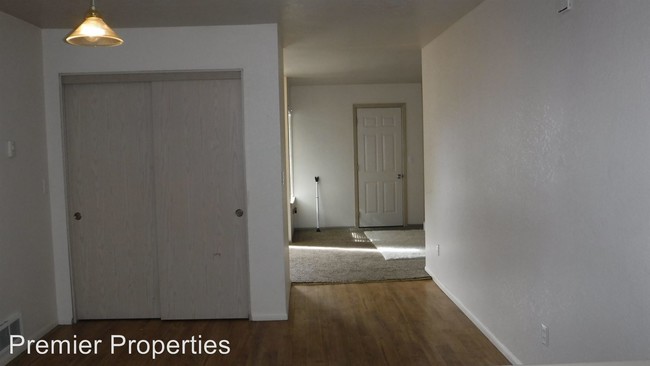 Foto del edificio - 2 br, 2 bath House - 237 Cypress Street