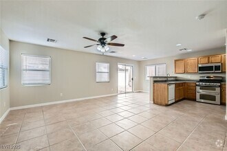 Building Photo - 937 Grand Cerritos Ave