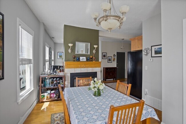 Foto del edificio - 174-176-176 W 8th St