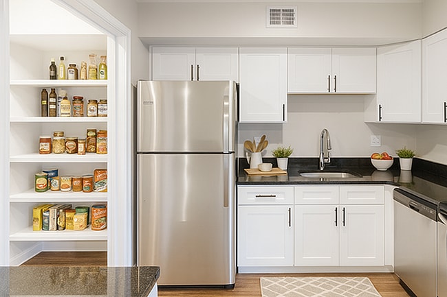 Cocina renovada en 83 West - 83 West