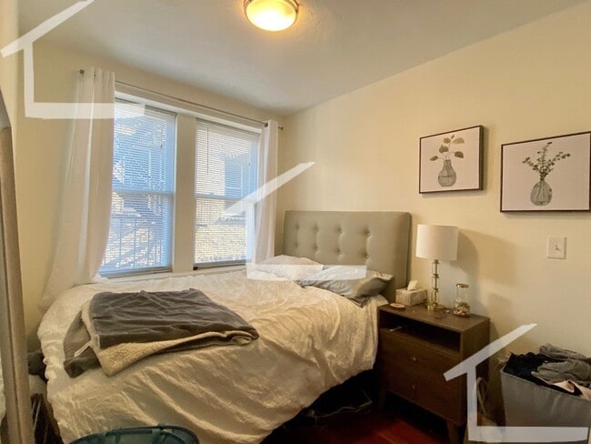 Foto del edificio - Beautiful One Bed Right In The North End